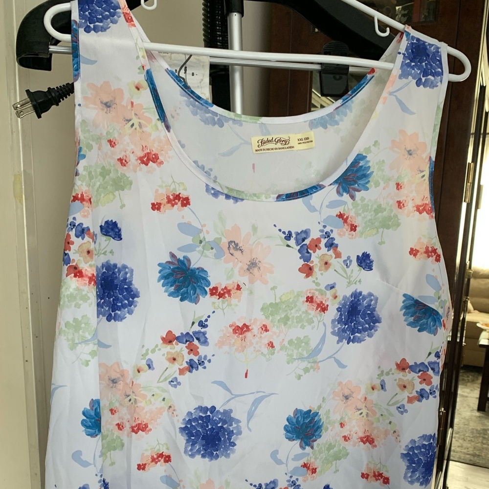 Faded Glory Floral Tank